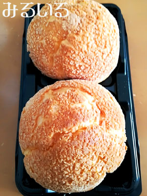 北海道なまらでっかいシュー食べましたっ!|手作りアクセサリー工房みるいる