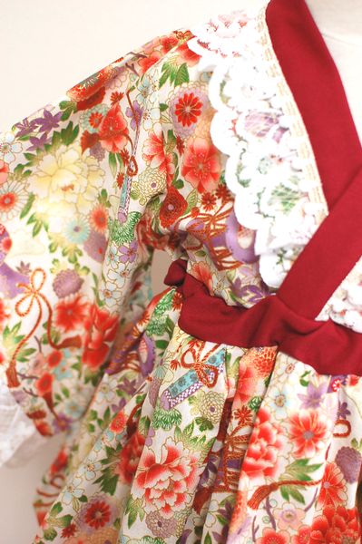 結婚式衣装女の子ベビーに 手作り和柄バルーンワンピース ヘアバンド シュシュ 手作り子供服の通販店 神の手ショップブログ
