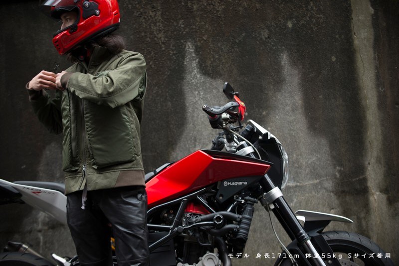 モデルの皆さん Roars Garage