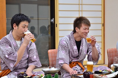 ?.jpg