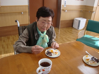 ?.jpg