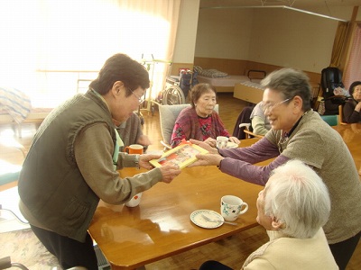 ?.jpg
