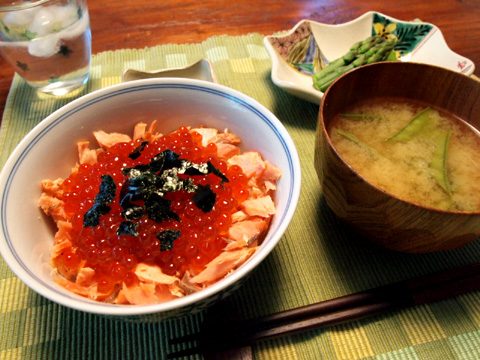 いくら丼