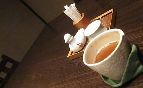 やお屋のにかい