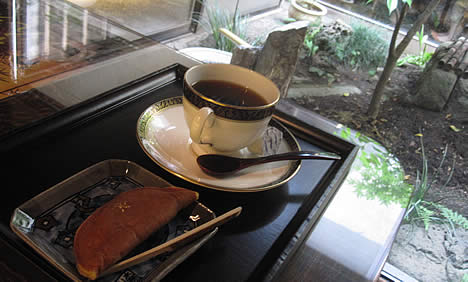 森八