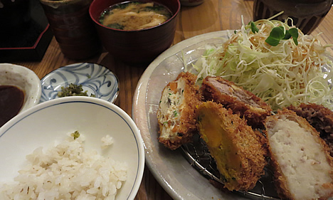 かつかつとんとん