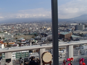 富士山　グッズ　土産　富士市役所　ミエルラ　鬼太鼓座　チアリーダー