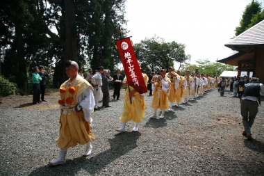 富士山専門店東海道表富士　西川卯一　登山ガイド　村山古道　大日堂　修験　山伏　先達