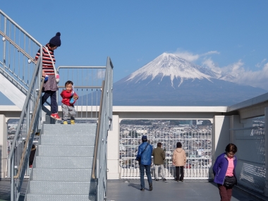 富士山　下山ツアー　冬の富士山　しらす　八幡　富士市　ミエルラ　遊びたい券　西川卯一　東海道表富士　ルート３７７６