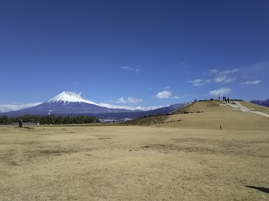 富士山専門店　東海道表富士　登山ガイド　下山ガイド　しずおか遊びたい券　村山古道　ルート3776　西川卯一　ふじの国　田子の浦みなと公園　小富士展望台