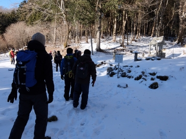 富士山専門店　東海道表富士　登山ガイド　下山ガイド　しずおか遊びたい券　村山古道　ルート3776　西川卯一　中宮八幡