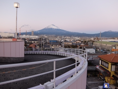 富士山専門店　東海道表富士　登山ガイド　下山ガイド　しずおか遊びたい券　村山古道　ルート3776　西川卯一