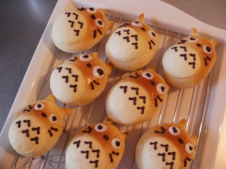 トトロパン