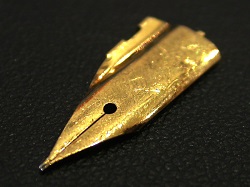金製品　画像　Ｋ14　万年筆ペン先