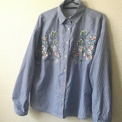 古着 画像 ストライプシャツ 花刺繍 INNOCENTE M~Lサイズ レディース 美品