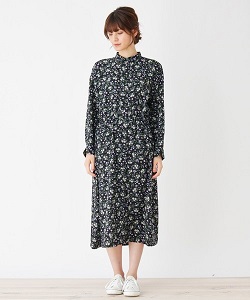 古着 画像 ワンピース ネイビー 花柄 Cutie Blonde Lサイズ レディース 美品