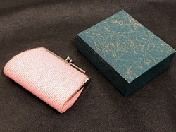 雑貨 画像 ビーズがま口財布 ピンク スクエア