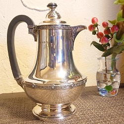 銀製品 画像 純銀 コーヒーポット 英国製