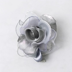 アクセサリー 画像 コサージュ シルバー 美品