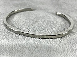 プラチナ製品 画像 Pt950 バングル