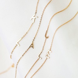 金製品 画像 K14 イニシャルブレスレット