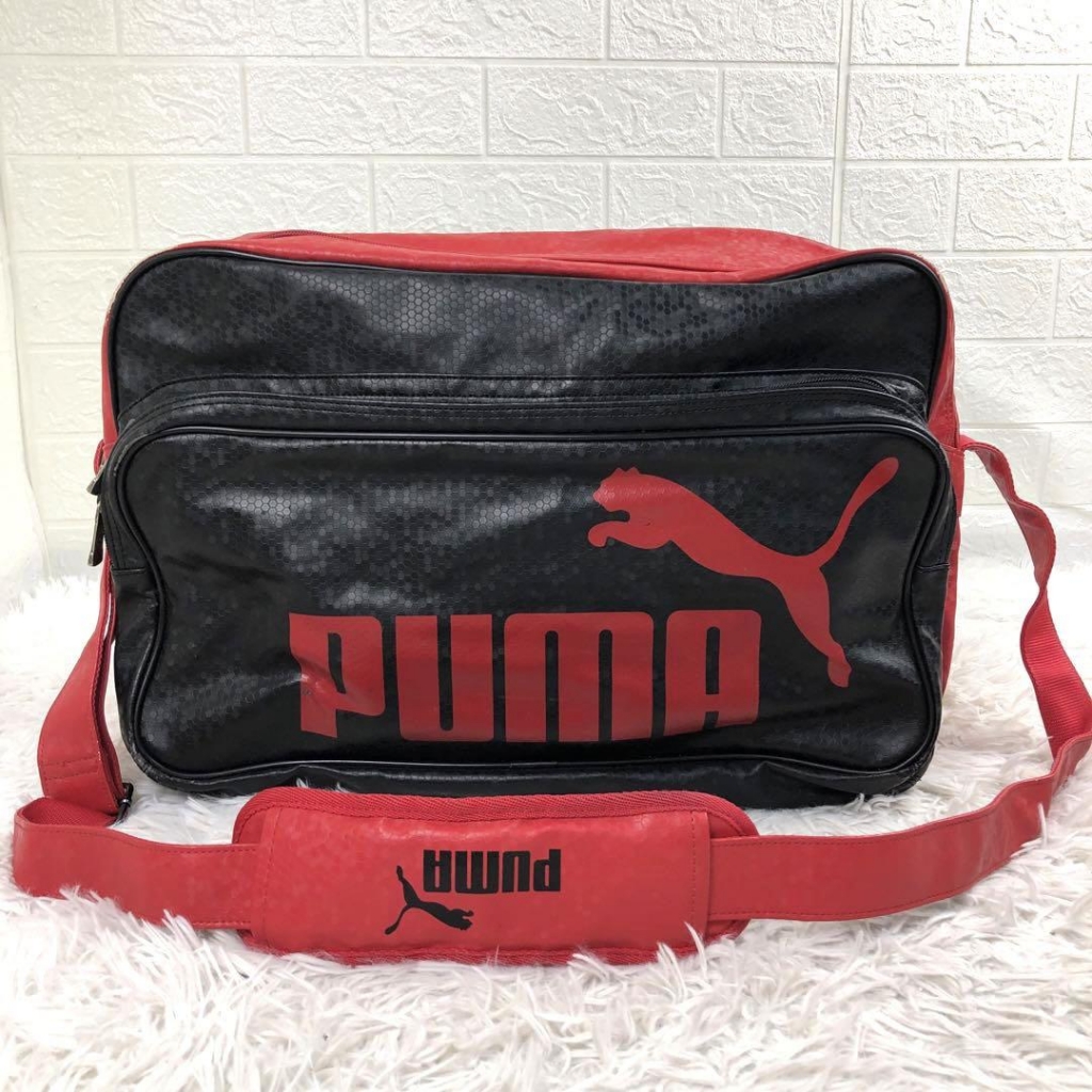 バッグ 画像 エナメルバッグ マット スポーツバッグ 黒 赤 PUMA キズ有