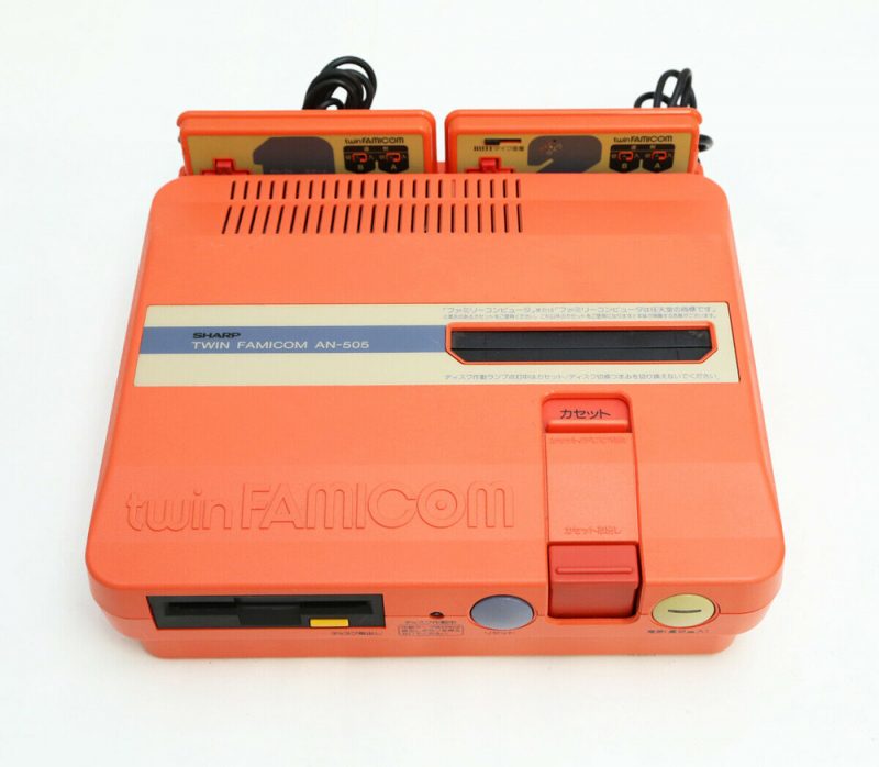 ゲーム機 画像 ツインファミコン SHARP オレンジ