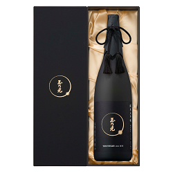 お酒 画像 玉乃光 Black Label 純米大吟醸 日本酒 1800ml 未開封品 箱入り