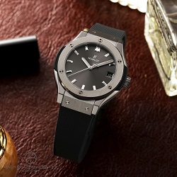 時計 画像 腕時計 レディース ウブロ HUBLOT クラシックフュージョン シルバー グレー