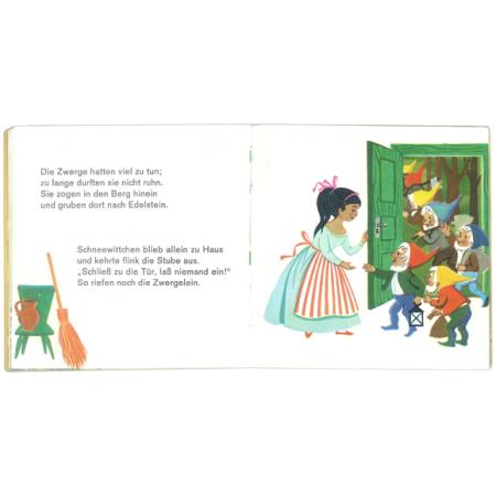 超希少クバシュタとびだす絵本しらゆきひめ1967年アンティーク