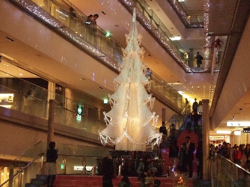 表参道ヒルズのクリスマス・ツリー
