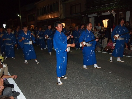 越中八尾の西新町のおわら踊り