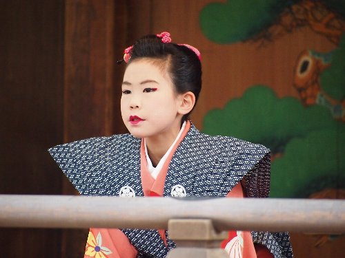 口上を滔々と述べたのは、小学校2年の女の子