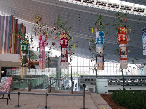 羽田空港の七夕飾り
