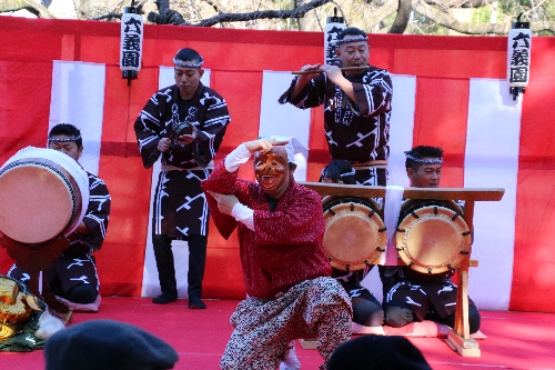 目黒流貫井囃子保存会のお囃子と獅子舞