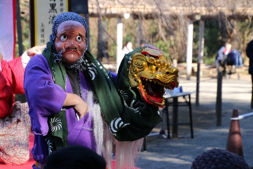 目黒流貫井囃子保存会のお囃子と獅子舞