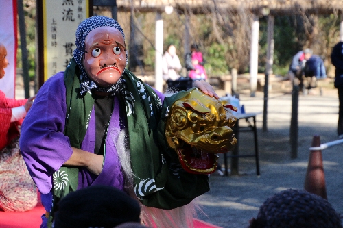 目黒流貫井囃子保存会のお囃子と獅子舞