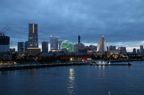 横浜みなとみらい21地区の本物の夜景