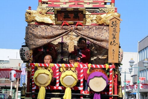 万町三丁目の張飛翼徳