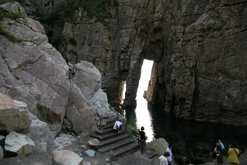 蘇洞門