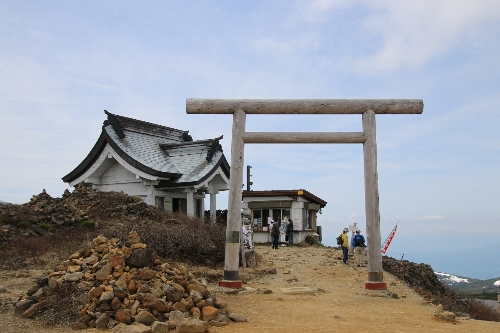 刈田嶺神社