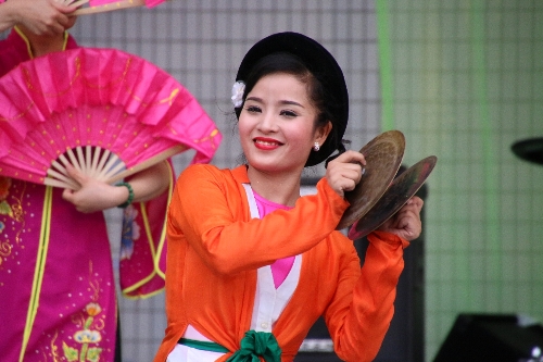 ろうそく踊り