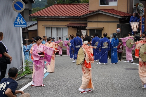 西新町