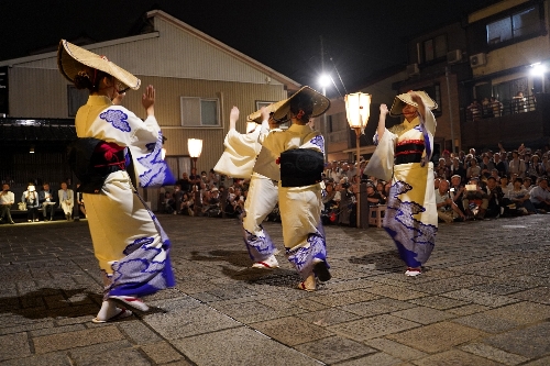 「鏡町」のおわら風の盆