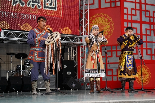 同江市赫哲族非遺展示展演団