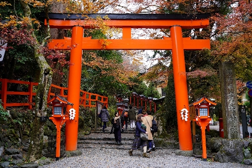 貴船神社
