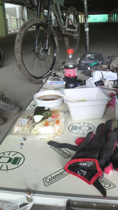 2009081512000000.jpg