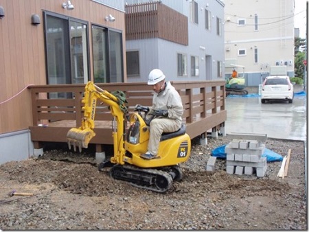 縁石の布設や整地