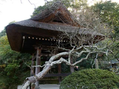 縁切り寺鐘楼