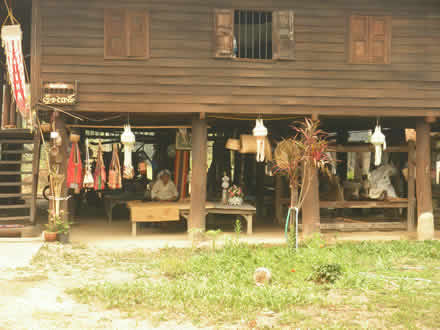 タイ北部のタイ・ルー族の村
